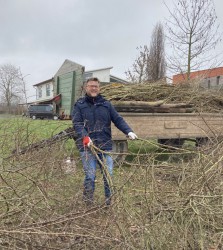 2021_RVW_Arbeitsdienst-27.02.2021_Strauchschnitt-am-Weserufer-2