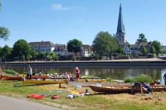 Fünf Boote und zwei heisse Tage