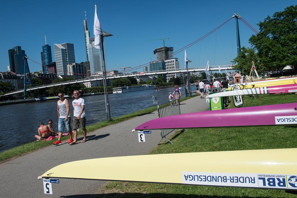 1. Renntag Frankfurt